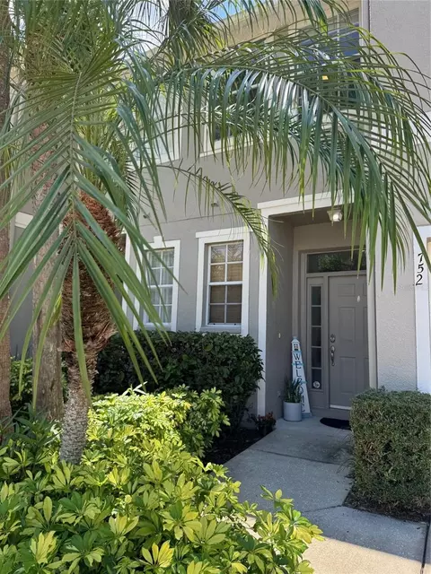 752 Vallance Way NE, Saint Petersburg, FL 33716