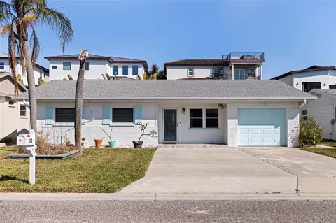 176 175th Ave E, Redington Shores, FL 33708