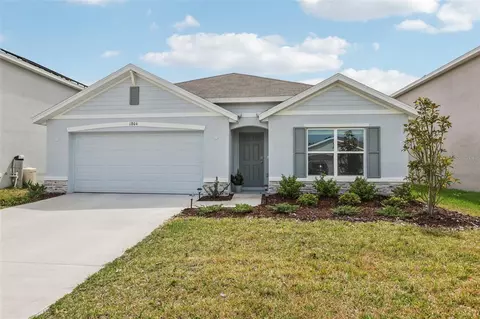1804 Tahitian Sunrise Dr, Plant City, FL 33565