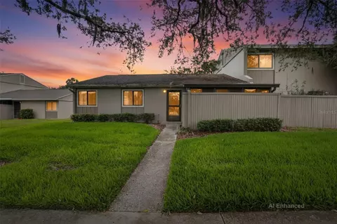 7933 Pine Dr #37, Temple Terrace, FL 33637