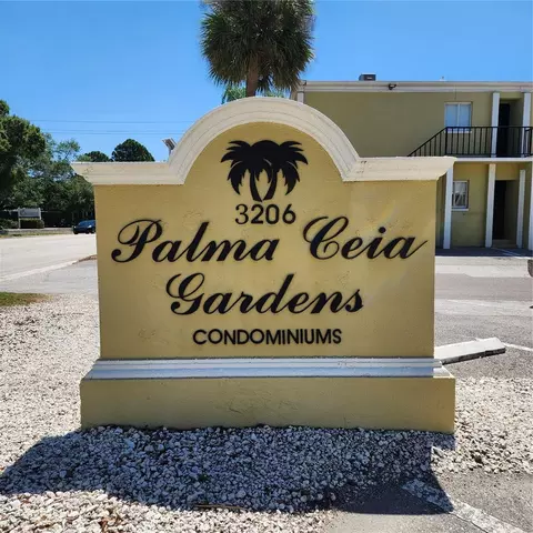 3206 W Azeele St #227, Tampa, FL 33609