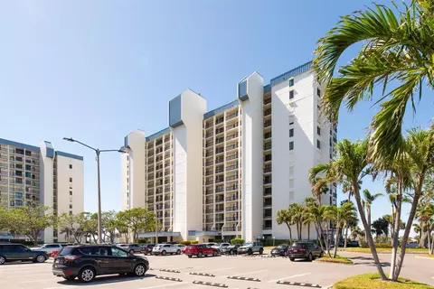9495 Blind Pass Rd #308, Saint Pete Beach, FL 33706