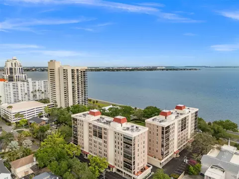 2403 S Ardson Pl #702B, Tampa, FL 33629