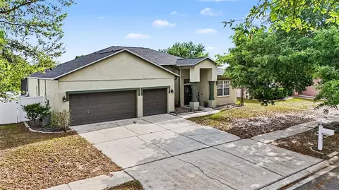 Exterior - 9637 Wydella Street St, Riverview, FL 33569 photo 6 of 8