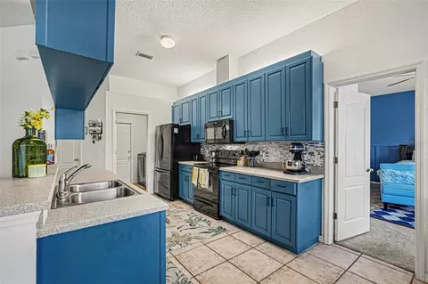 Kitchen - 9637 Wydella Street St, Riverview, FL 33569 photo 1 of 2