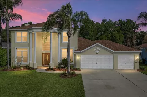 5104 Whispering Leaf Trl, Valrico, FL 33596
