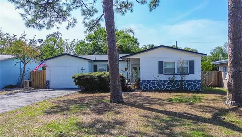 7834 42nd Ave N, Saint Petersburg, FL 33709