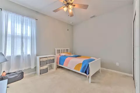 Bedroom - 11130 Spring Point Cir, Riverview, FL 33579 photo 4 of 4