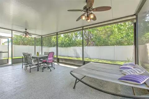 Exterior - 11130 Spring Point Cir, Riverview, FL 33579 photo 4 of 13