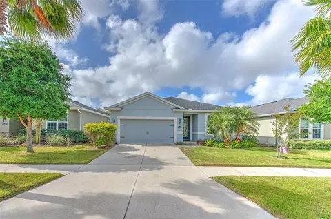 Exterior - 11130 Spring Point Cir, Riverview, FL 33579 photo 3 of 13