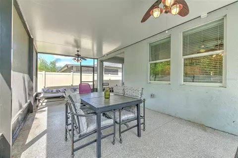 Exterior - 11130 Spring Point Cir, Riverview, FL 33579 photo 7 of 13
