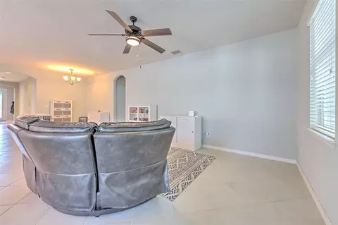 Living - 11130 Spring Point Cir, Riverview, FL 33579 photo 2 of 4