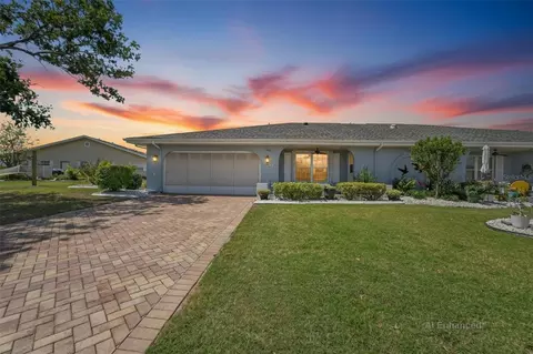 1502 Cloister Dr, Sun City Center, FL 33573