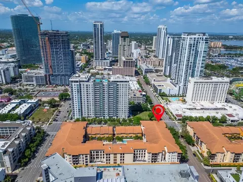 200 4th Ave S #200, Saint Petersburg, FL 33701