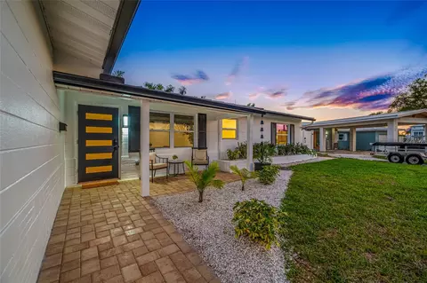 7984 1st Ave S, Saint Petersburg, FL 33707
