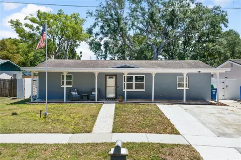 9653 Golden Grove St, Seminole, FL 33772