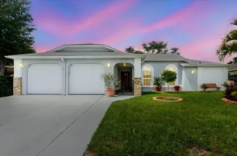 8112 Golden Bear Loop, Port Richey, FL 34668