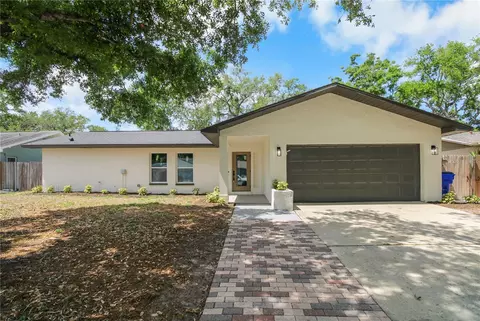 11492 93rd St, Largo, FL 33773