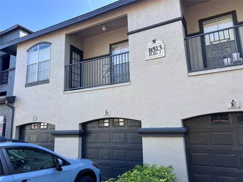 8513 Island Breeze Ln #105, Temple Terrace, FL 33637