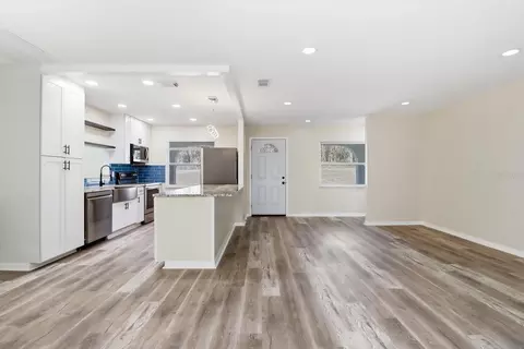 Living - 700 E Stratford Rd, Lecanto, FL 34461 photo 7 of 7