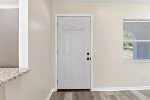 Entry Way - 700 E Stratford Rd, Lecanto, FL 34461 photo 2 of 2