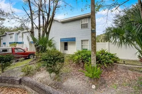 3901 Church Arbor Ave #B6, Tampa, FL 33614