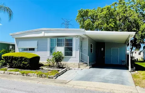 140 Mountain Fir Dr, Palm Harbor, FL 34684