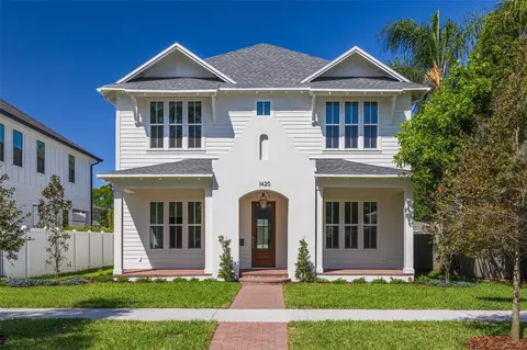 1420 14th St N, Saint Petersburg, FL 33704