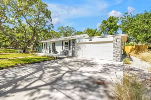 5010 109th Way N, Saint Petersburg, FL 33708