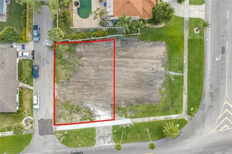 515 Snell Isle Blvd NE, Saint Petersburg, FL 33704