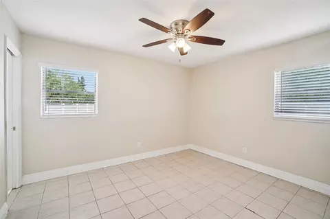 Bedroom - 541 Firefly Ln, Apollo Beach, FL 33572 photo 3 of 6