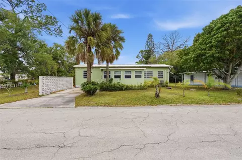 104 52nd Avenue Plz W, Bradenton, FL 34207