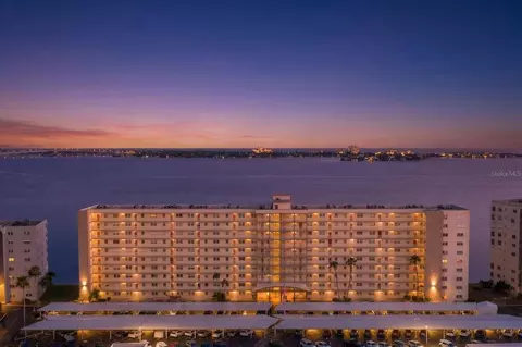 5980 Shore Blvd S #207, Gulfport, FL 33707