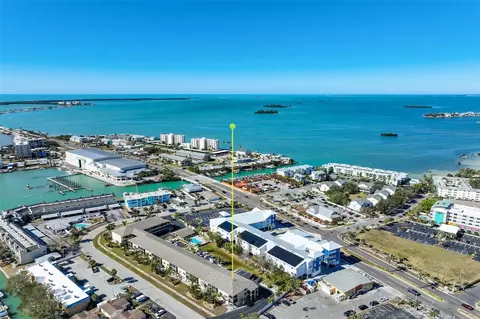 460 S Paula Dr #402, Dunedin, FL 34698