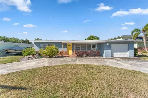 6971 Grande Vista Way S, Saint Petersburg, FL 33707