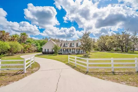 3916 Powerline Rd, Lithia, FL 33547