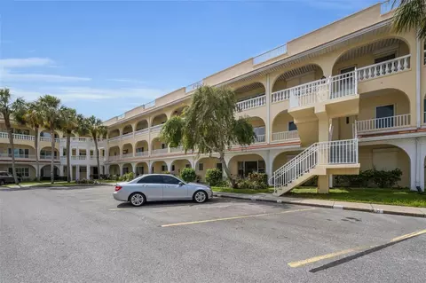 2223 Philippine Dr #35, Clearwater, FL 33763
