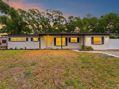 1714 W Saint Isabel St, Tampa, FL 33607