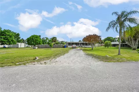 17510 Brynwood Ln, Okeechobee, FL 34974