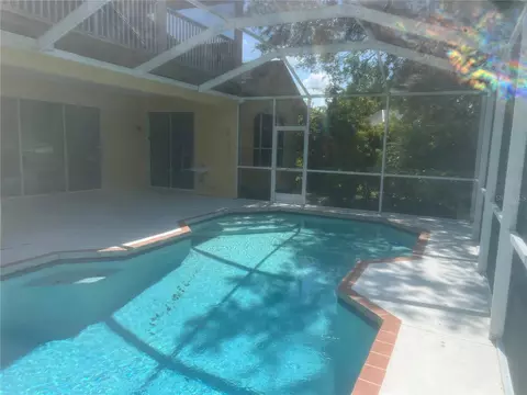 Exterior - 18914 Maisons Dr, Lutz, FL 33558 photo 4 of 10