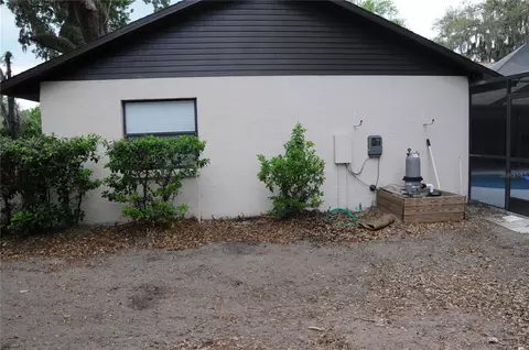 Exterior - 2106 Whitlock Pl, Dover, FL 33527 photo 20 of 25
