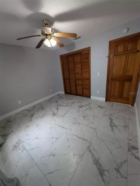 Bedroom - 2106 Whitlock Pl, Dover, FL 33527 photo 3 of 5