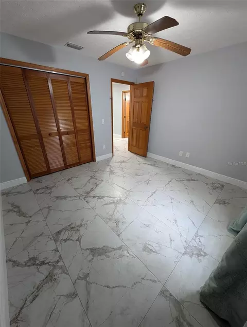 Bedroom - 2106 Whitlock Pl, Dover, FL 33527 photo 5 of 5