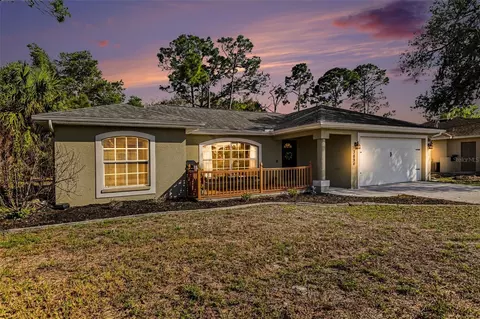 3894 S Chamberlain Blvd, North Port, FL 34286