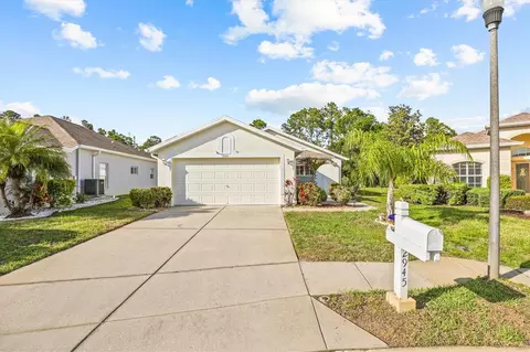 2945 Wood Pointe Dr, Holiday, FL 34691