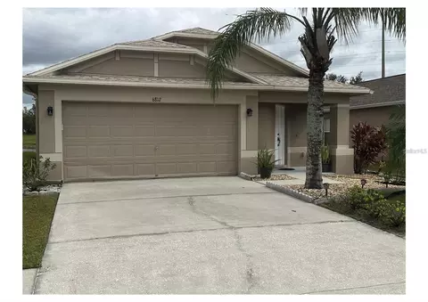6812 Aramon Ct, Wesley Chapel, FL 33545