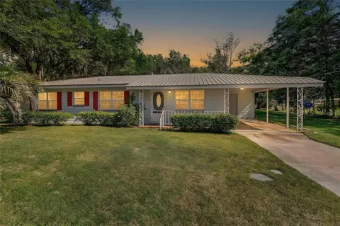 432 NW 2nd Ave, Williston, FL 32696