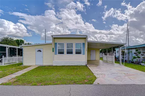 38634 Lansing Ave, Zephyrhills, FL 33542