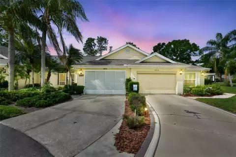 2414 Old Nantucket Ct #57, Sun City Center, FL 33573