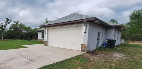 Exterior - 7242 Elaine Dr, Webster, FL 33597 photo 3 of 3